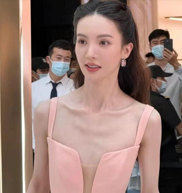 明星健身怎么不会脱发_脱发健身明星会秃头吗_脱发健身明星会恢复吗